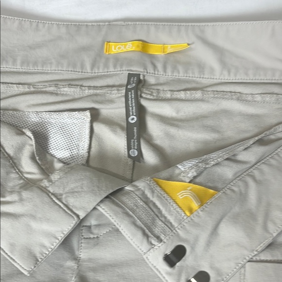 LOLE Beige Pants size 8 with wicking, natural antibacterial &  UPF 50 - Picture 5 of 13